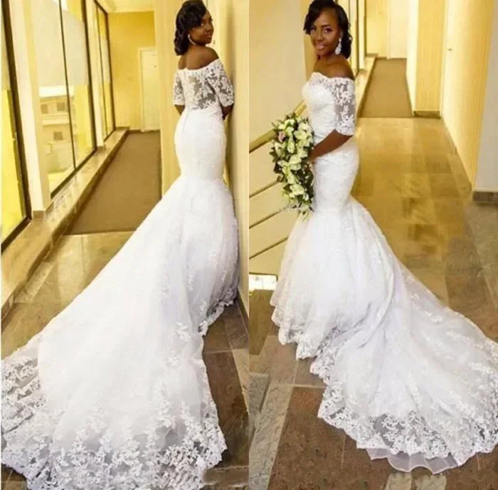 Maßgeschneidertes schulterfreies Meerjungfrau-Hochzeitskleid im Vintage-Stil mit Spitzenapplikationen, durchsichtiger Rücken, arabische afrikanische Brautkleider mit kurzen Ärmeln