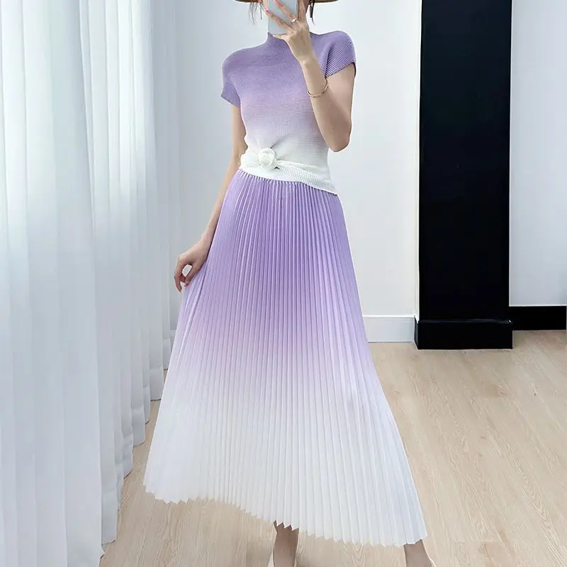 

Gradual Elegance, High end Fashion, Gentle and Fairy Pleated Leisure Comfortable Set for Women's Summer New Style