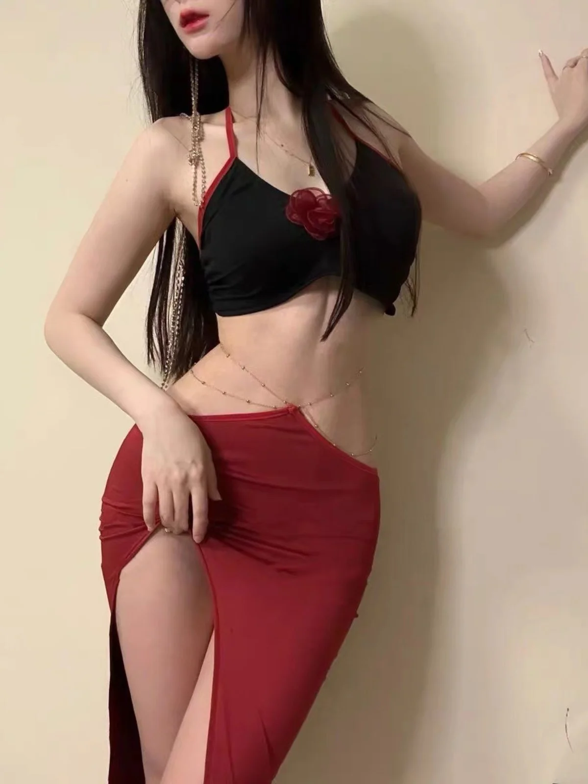 

Spicy Girl Rose Print Bal ort Strap Vest Skirt Set Women's Faion Summer Outfit V-ne Two-piece Floral Pattern