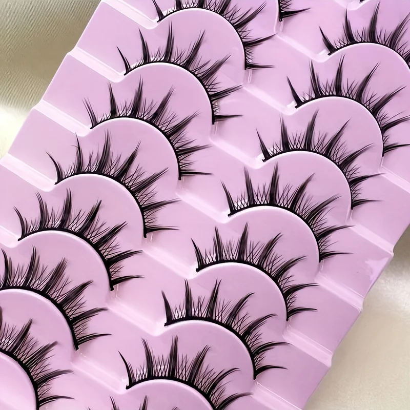 10Pcs Small Demon Style Black Stem False Eyelashes.These eyelashes can enlarge your eyes and are suitable for makeup application