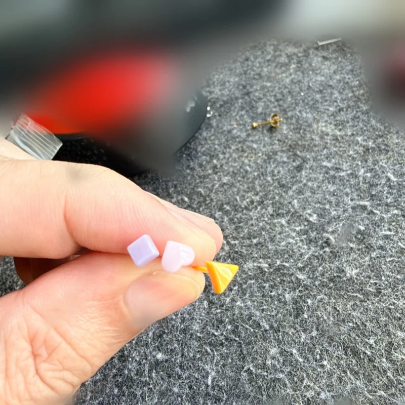 8 Pairs Brief Style Ceramic Needle Bar Stud Earrings Brief Round Shape No Allergy Suit For Healty Ear Hole And Sleeping