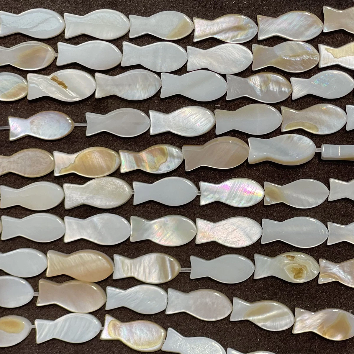 8x11mm Natural Freshwater Shell Fish Shape Beads Fish Cut Shell Beads for DIY Jewelry Making Necklace Bracelet Craft Supplies