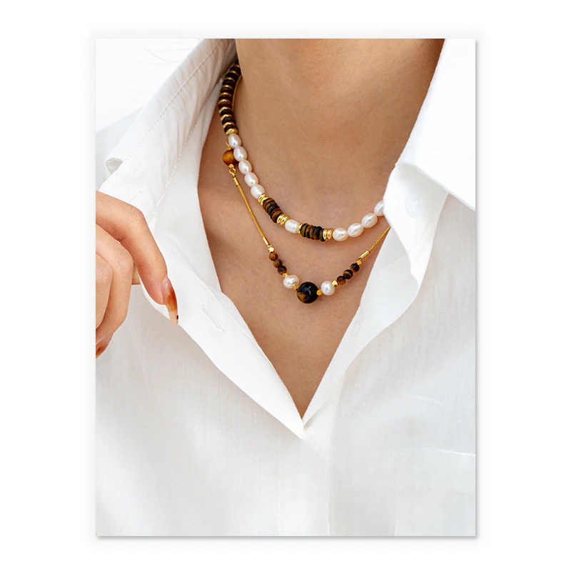 

Necklace French retro exquisite niche natural stone real pearl collarbone chain