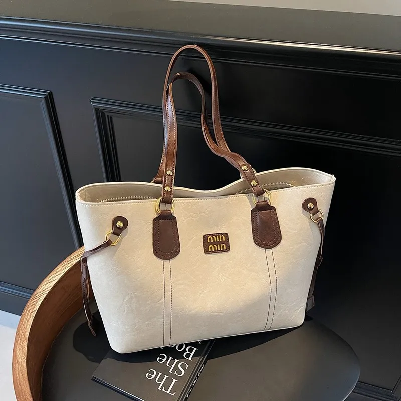 

Elegant Shoulder Bag 2025 New for Women, Luxury Soft Leather Crossbody Purse, Fashionable Casual Tote for All Occasions