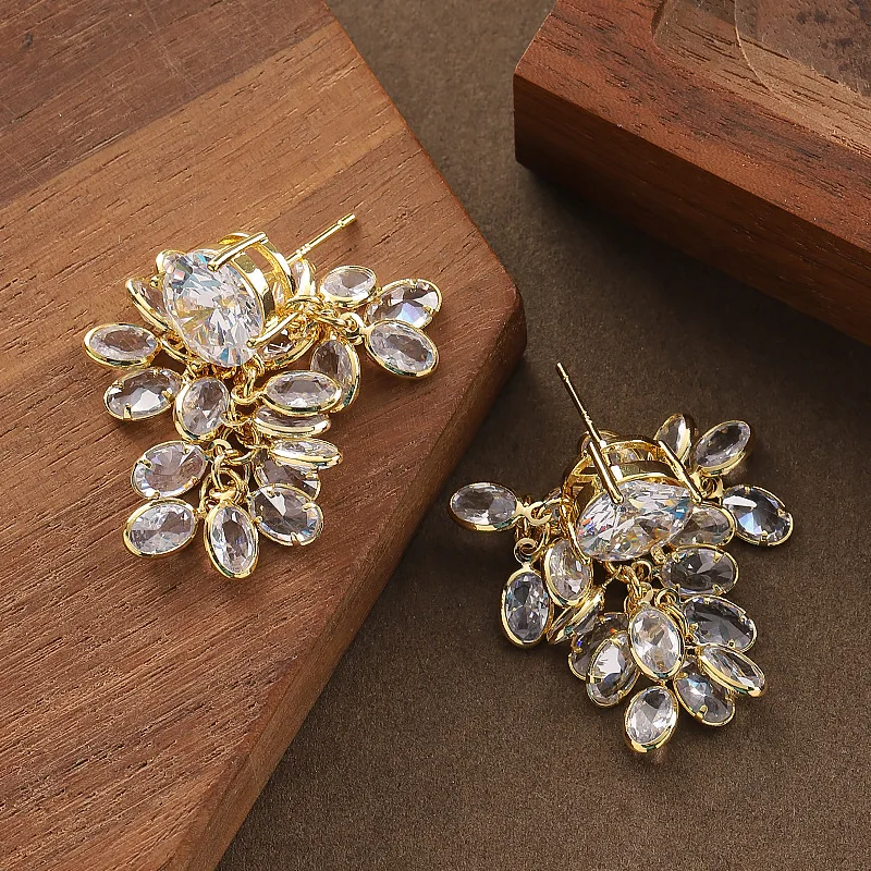 brincos-de-borla-com-zirconia-de-cristal-brilhante-elegantes-e-requintados-estilo-luxo-leve-para-o-dia-a-dia-de-alta-qualidade