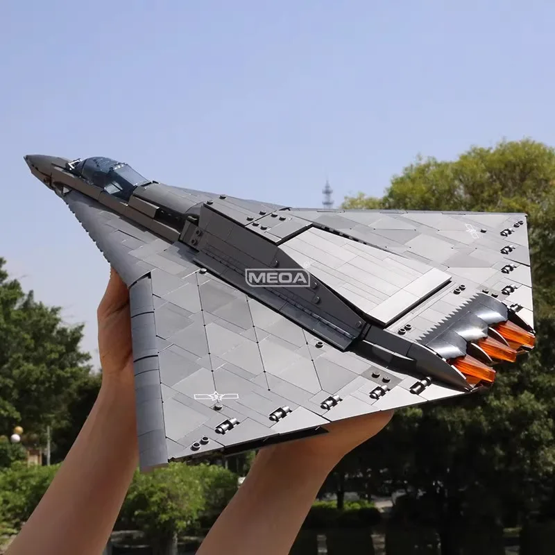 ทหารรุ่นที่ 6 เครื่องบินอิฐรุ่น 1182pcs J-36 Fighter Building Block ชุด MOC Self-assembly Jet เครื่องบินของเล่นเด็กของขวัญ