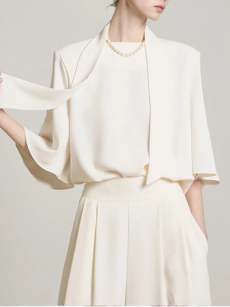 Elegant round Neck Bell Sleeve Shirt Women's Fashion Summer New Loose Top with Sash Five Points Polyester Fiber Commute Style