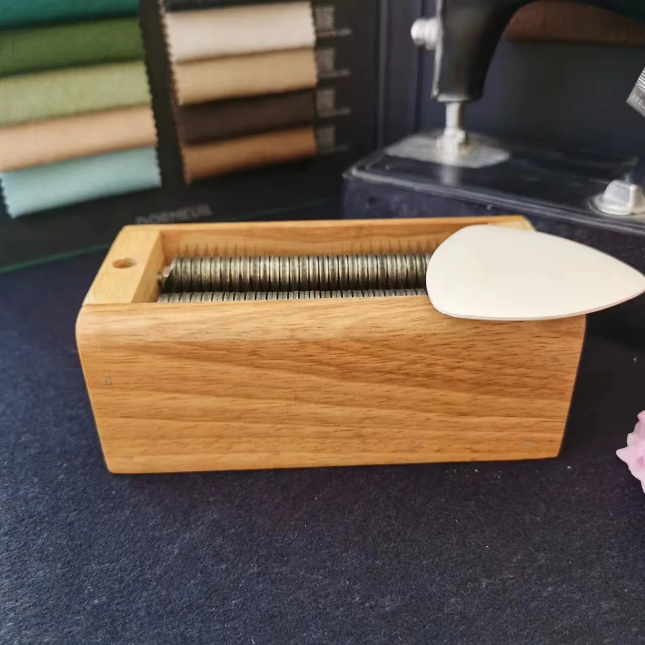 Tailor Chalk Shaving Plane, Tailor Chalk Sharpener for High Fashion Shop Garment Cutting Marking