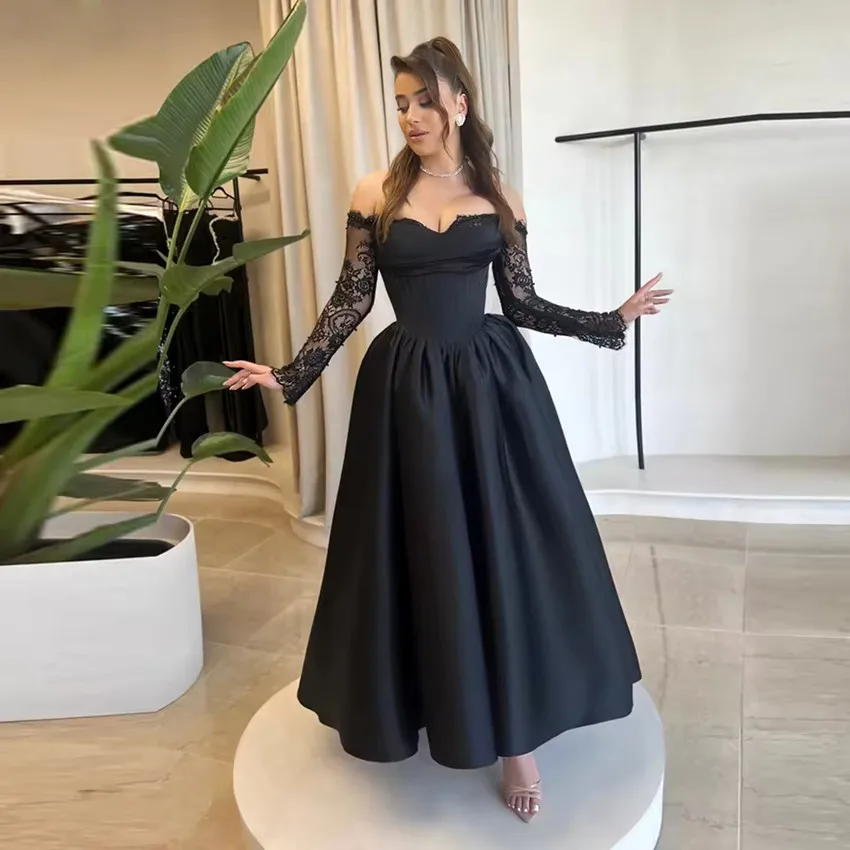 

Customized Off Shoulder Black Satin Prom Dress A-line Long Sleeves Sweetheart Graduation Gowns Formal Evening Party Dresses