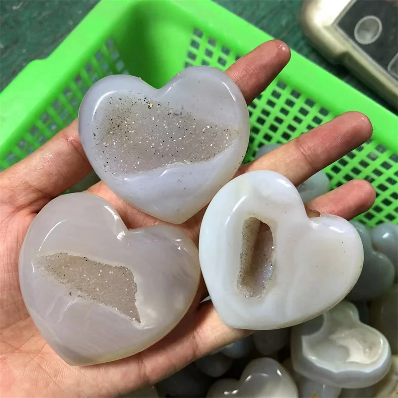 Natural Stones Quartz Carved Crystal Polished Agate Geode Heart Healing Reiki Gemstones Feng Shui Decoration