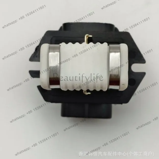 FOOL  253852E100 is suitable for automotive electronic fans, windshield fan resistors 25385-2E100