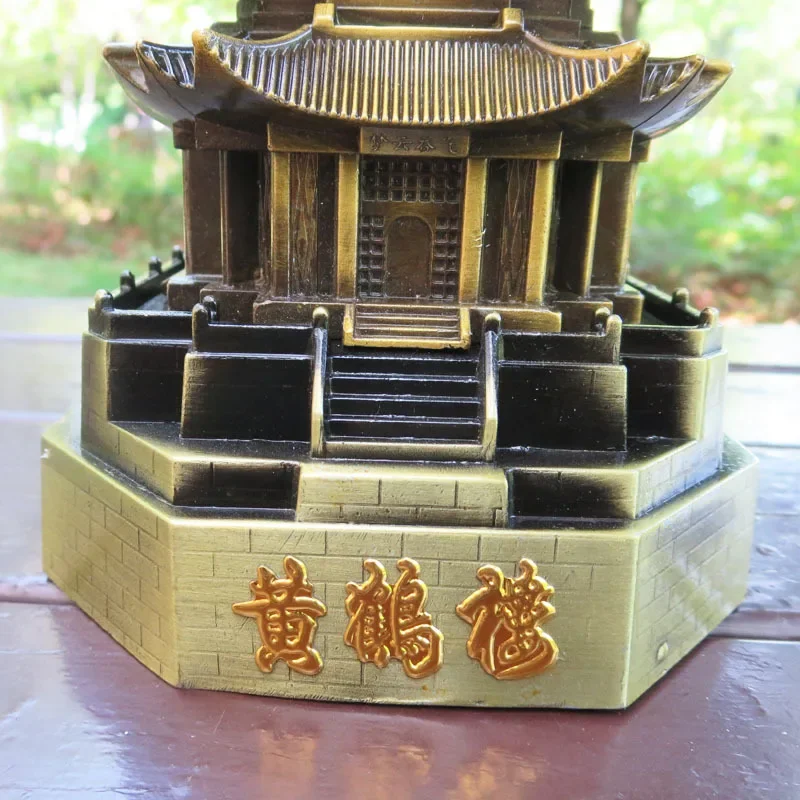 Metal Huanghe Tower CHINA Ancient Building Retro Yellow Crane Tower Model Tourist Souvenir Home Room Desk Decor Accessories Gift