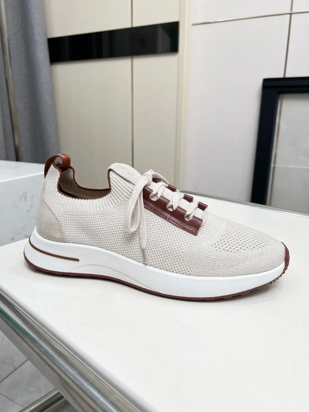 2024 DIKU Men\'s The Precious Yarn Of Knitted Clothing Inspired The Design Of New Sports Shoes, And The All Cotton Knitted Upper