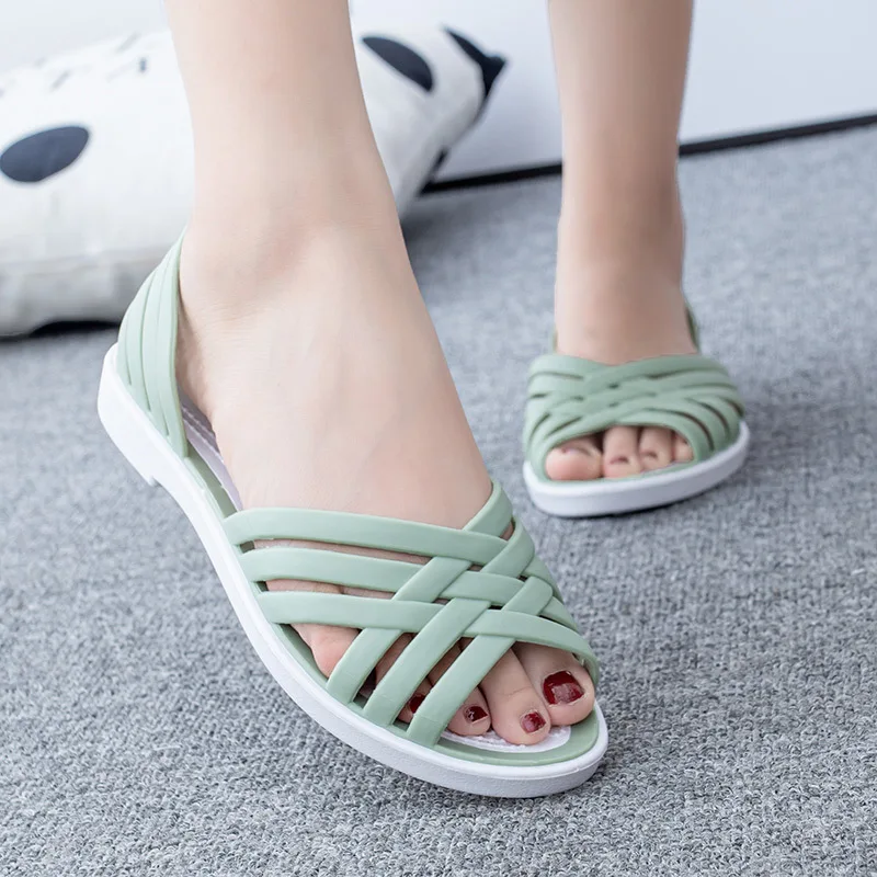 Sandals 2024 Summer New Hollow Out Beach Shoes Fashion Outdoor Jelly Sandalias Mujer Flat Casual Comfortable Soft Sole Mom Shoes