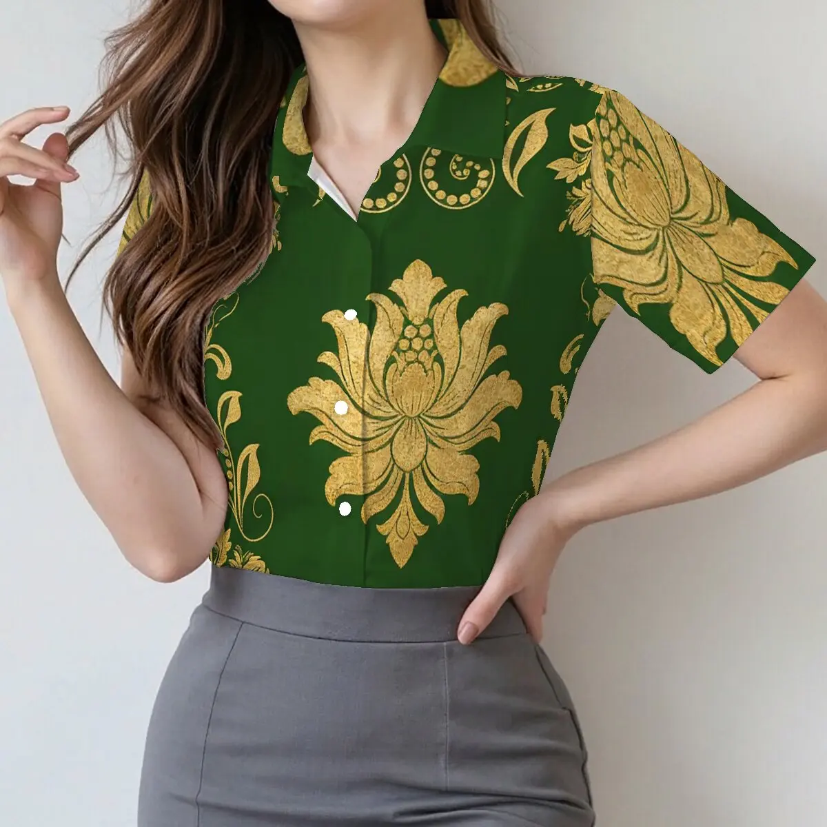 

Women's summer short-sleeve shirt, gorgeous retro style, eye-catching and slightly mature look, an essential item for social