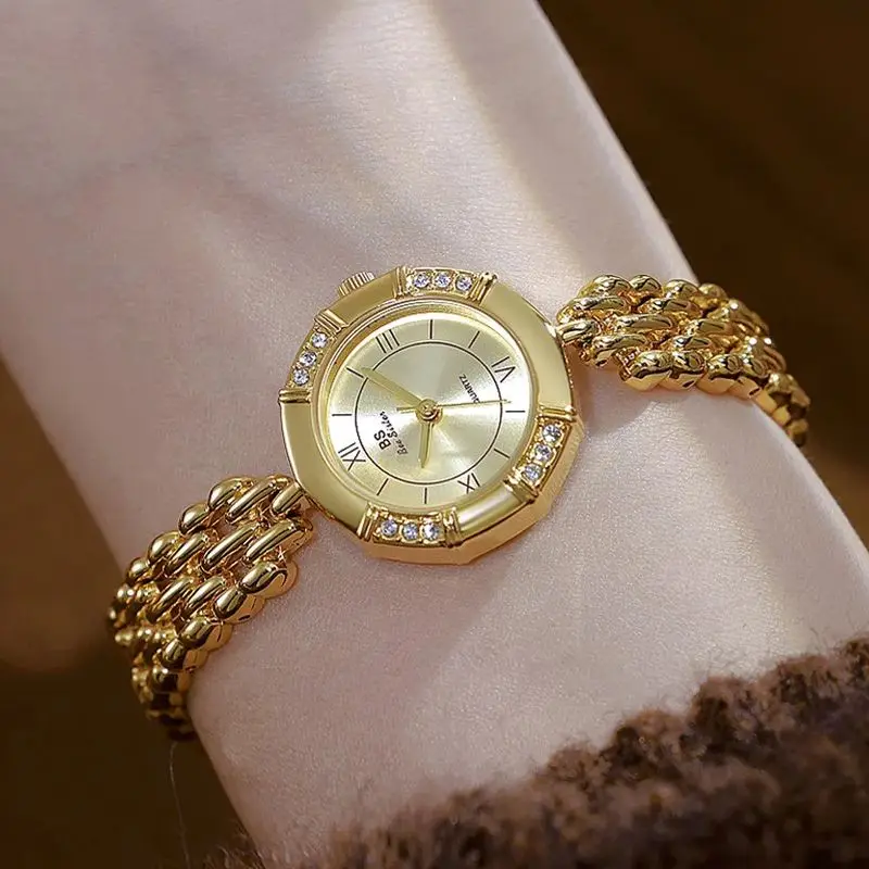 

Luxury Top Brand Quartz Women's Watch Elegant Small Dial Fashion Steel Mesh Belt Casual Ladies Wristwatch Reloj Mujer