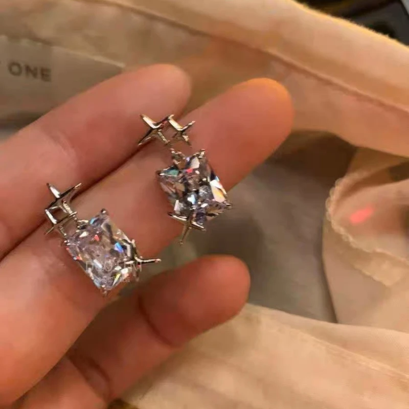 2023 Fashion Silver Color Cross Star Zircon Stud Earrings for Women Girl Korean Four-Pointed Star Personality Earrings Jewellery