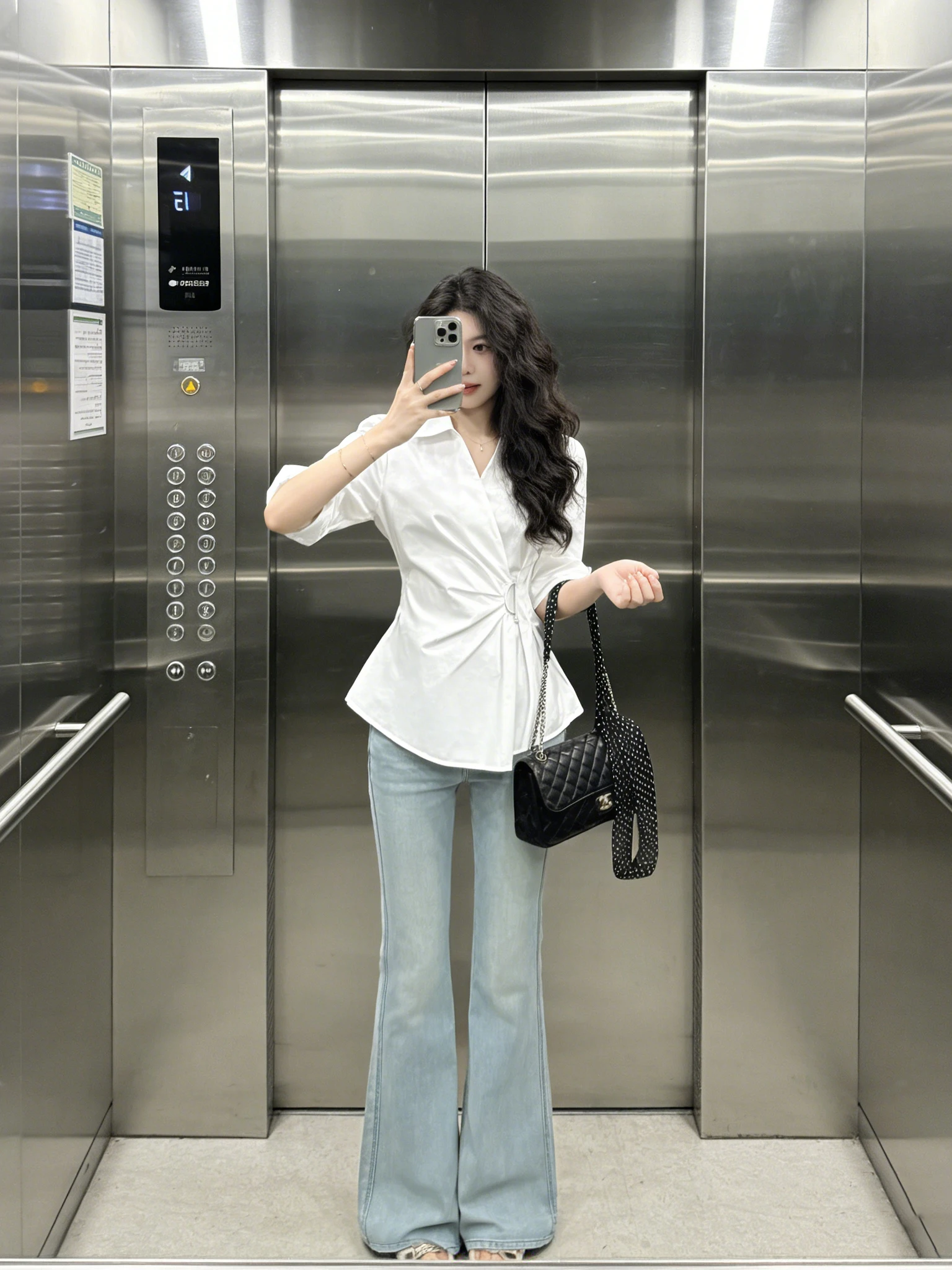 

Women's Slim Fit Long Sleeve Shirt V-Neck Waist-Cinching Design Spring Autumn White Color Fashionable Casual Top