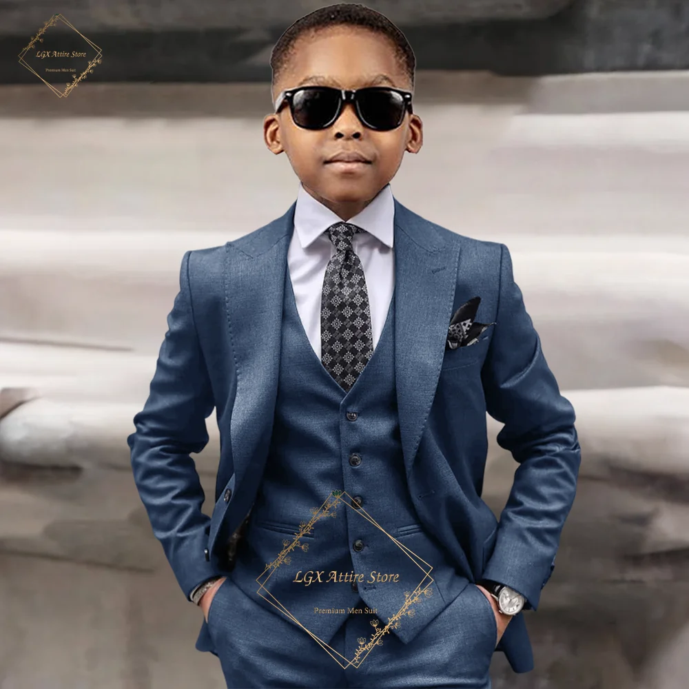 

oy's Classic Notch Lapel Suit 3-Piece (Jacket + Vest + Trousers) – Elegant Tailoring, Ideal for Weddings & Gala Events