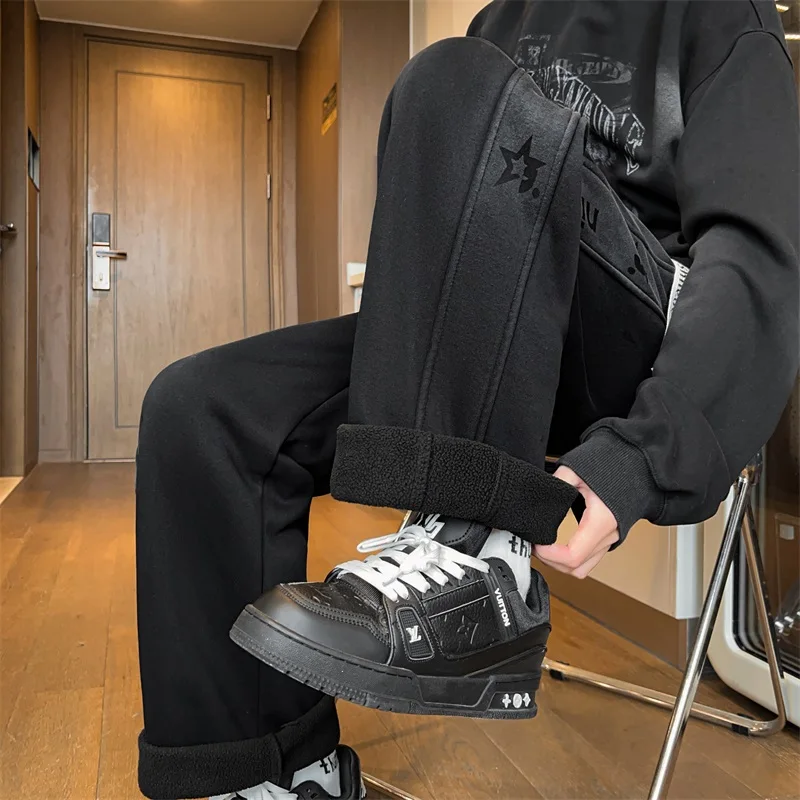 

Trendy Men's Loose Wide Leg Pants Fce Lined Straight Leg Sweatpants Casual Sports Trousers for Autumn Winter