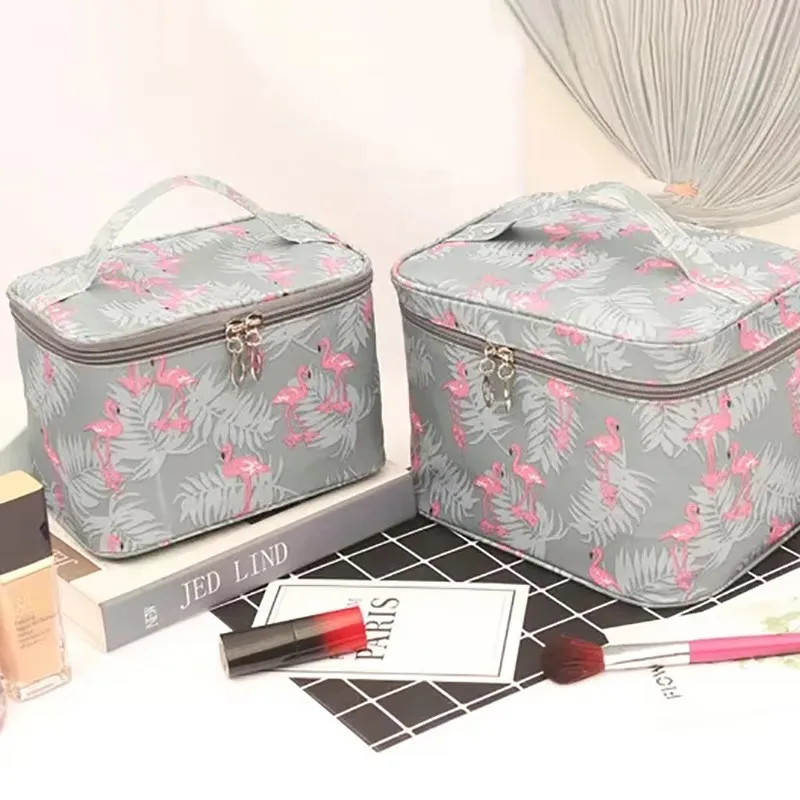 1PC Grote Capaciteit Waterdichte Vrouwen Make-up Tas Draagbare Opvouwbare Toiletartikelen Organizer Opslag Cosmetische Tas Reizen Thuis Leveringen
