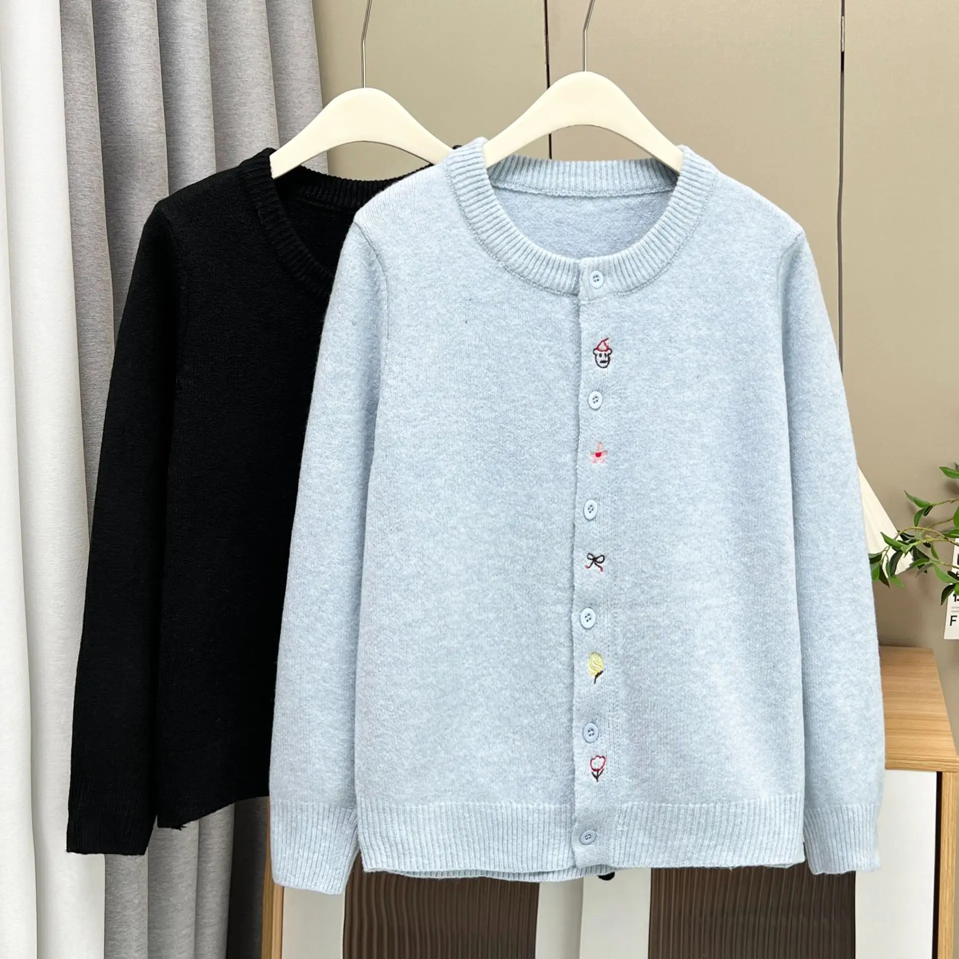 XXXL Fashion Plus Size Women's Sweater Cardigan New Autumn 2025 Simple Placket Embroidered Knitted Jumpers 3507 view 3