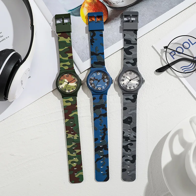 Orologi da polso al quarzo con cinturino mimetico alla moda Orologio mimetico da polso minimalista per ragazzi e ragazze