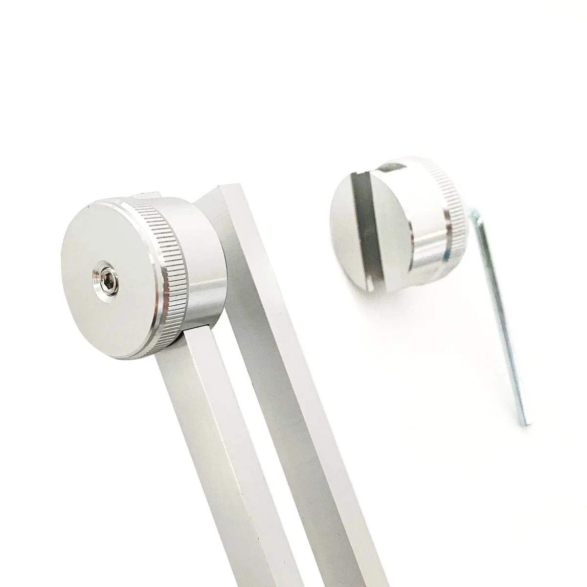 Miwayer Tuning Forks 128/136.1/256/285/369/384/417/432/440/444/512/528/741/852/963/4096Hzr for Heart Chakra Healing Beginner - view 2