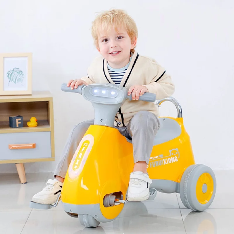 DokiToy elektrische kindermotorfiets 1-6 jaar oude mannelijke en vrouwelijke baby driewieler pedaal batterij auto met lichte muziek speelgoedauto