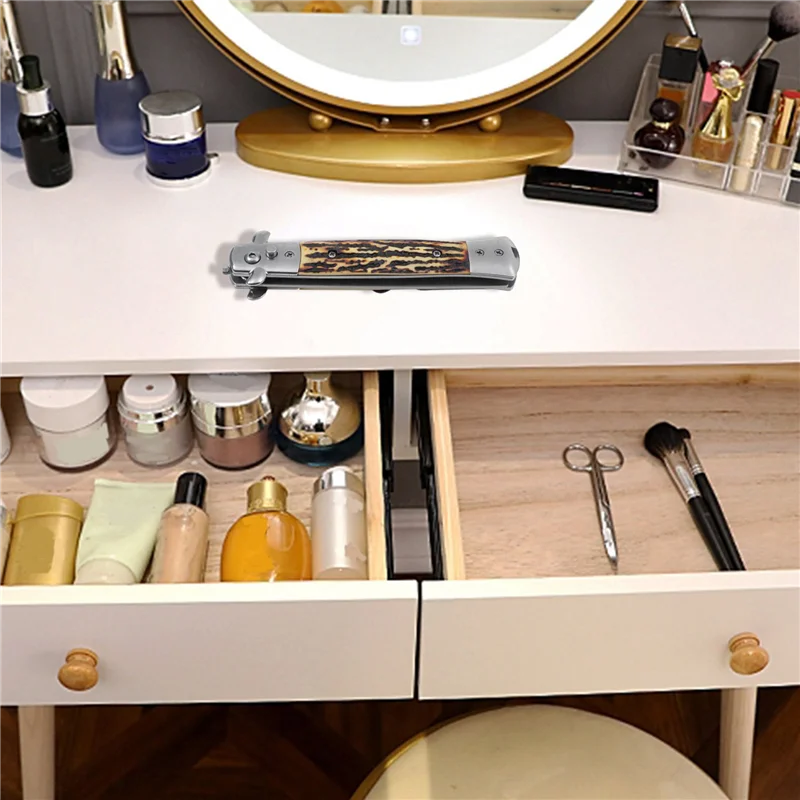 

AB13-2 шт. автоматические расчески из нержавеющей стали, складные щетки-ножи, триммер для волос, расческа, имитация цвета бычьей кости