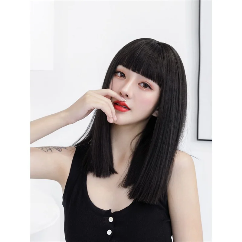 

Black Medim Long Straight Hair Wigs Neat Bangs Ladies High Temperature Synthetic Party Cosplay Costume Peluca