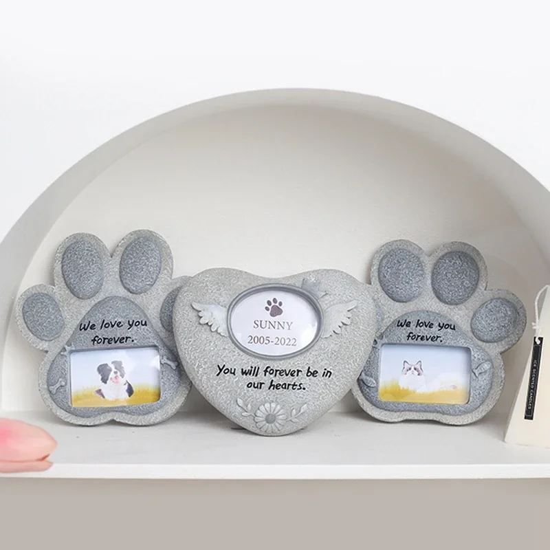 Deceased Pet Souvenir Resin Dog Memorial Cat souvenirs Paw Print Shape Tombstone Can  Put Into The Pet Photo Desktop Ornaments