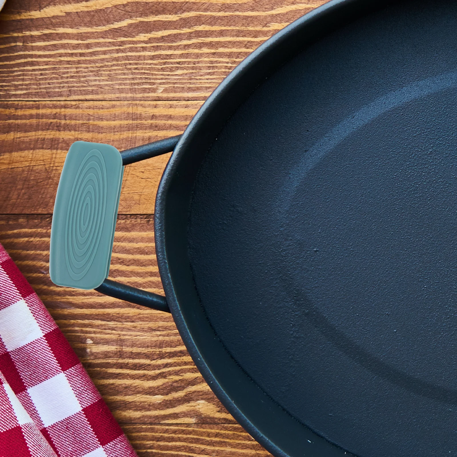 

2Pcs Heat Resistant Silicone Pot Handle Covers Kitchen Protector Anti-Scald Cooking Oven Mitts Grips for Pan Wok Saucepan