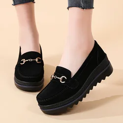 2023 Autumn High Quality Women Shoes Light Comfort Flas Platform Shoes Metal Buckle Wedge Women Loafers Casual Mother Shoes