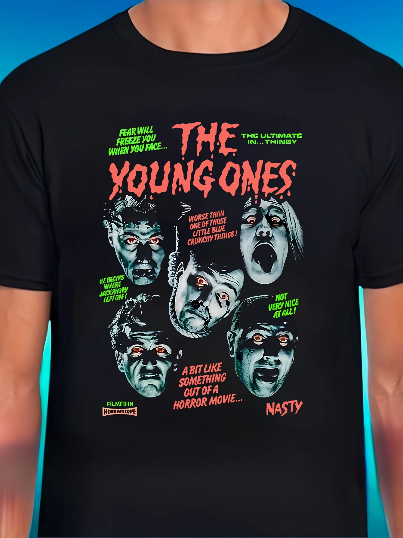 Camiseta vintage de la serie de televisión The Young Ones para hombre - Escena de comedia de los años 80 con Rik Mayall, Ade Edmondson