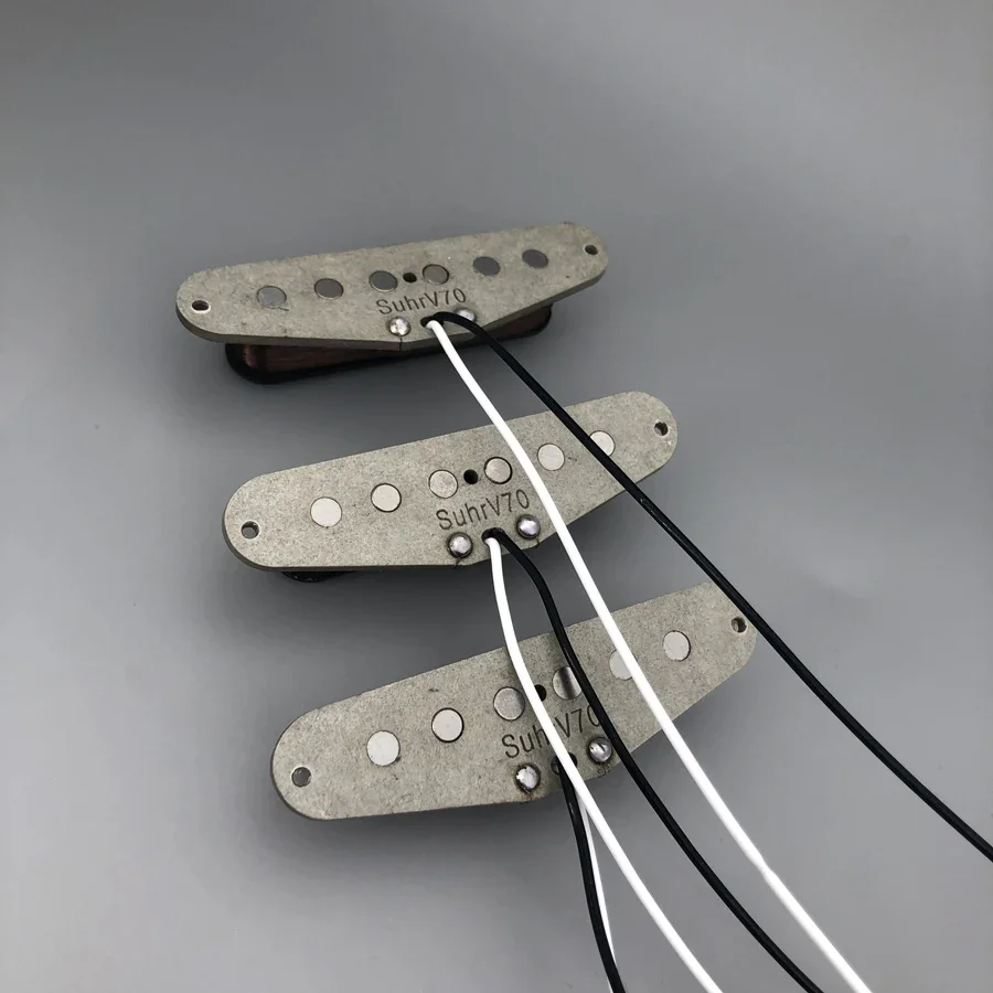 Classic V70 Alnico 5 SSS Handmade Guitar Pickups Plain Enamel Wires Grey Bottom Plate for ST Guitar Parts