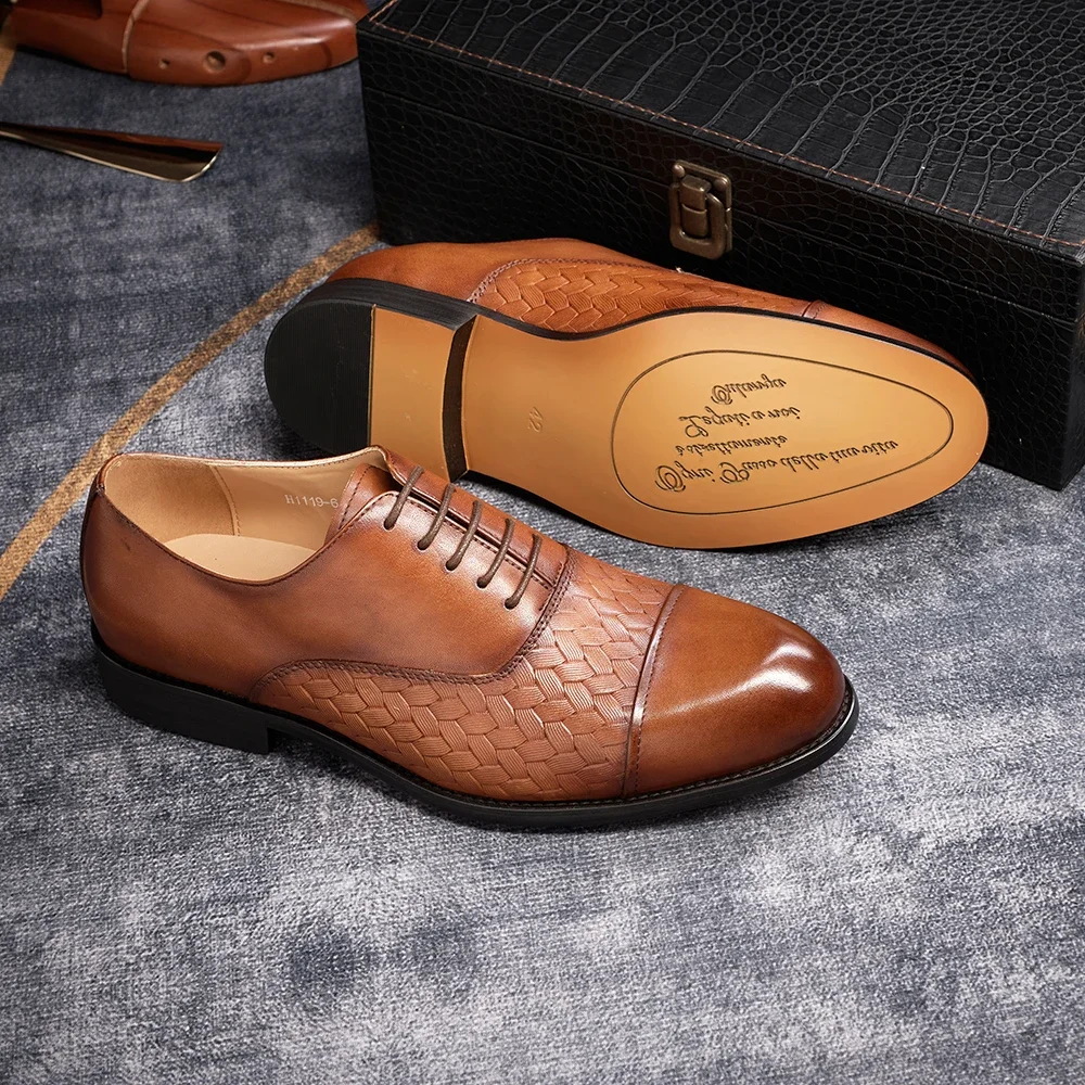 Classic Genuine Leather Men\'s Oxford Shoes Handmade Pointed Toe Checkered Lace-Up Formal Business Dress Shoes for Wedding Party