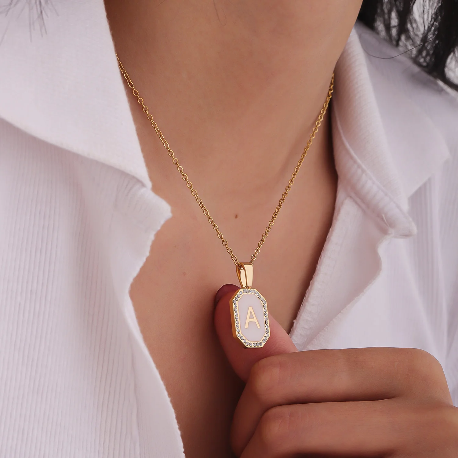 

Ожерелье с буквами из циркона на заказ, штабелируемое 18-каратное позолоченное нержавеющее сталь, новые роскошные персонализированные ювелирные изделия, Рождественский подарок для женщин
