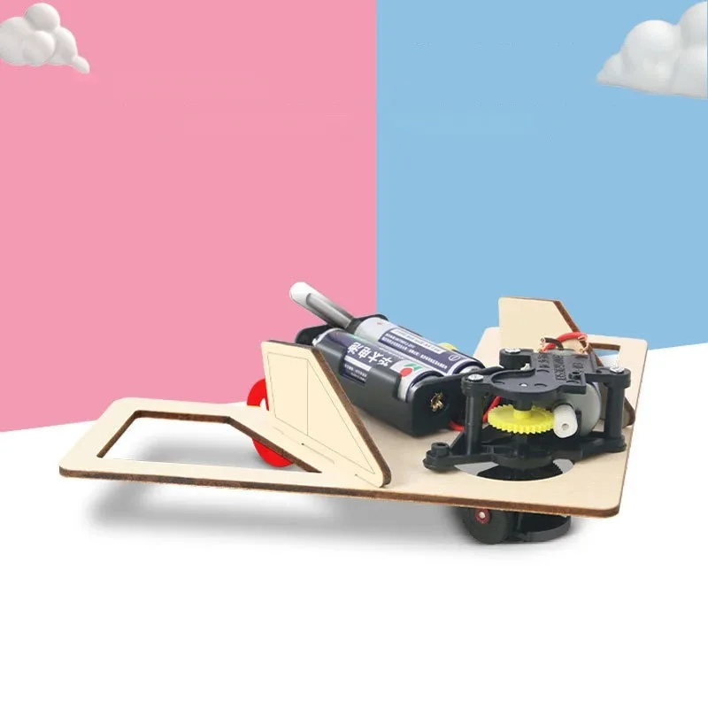 DIY Obstacle Avoidance Robot Car Assembly Handcraft Model, Intelligent Circuit Mechanical Desktop Ornament, Tech Handmade Decor