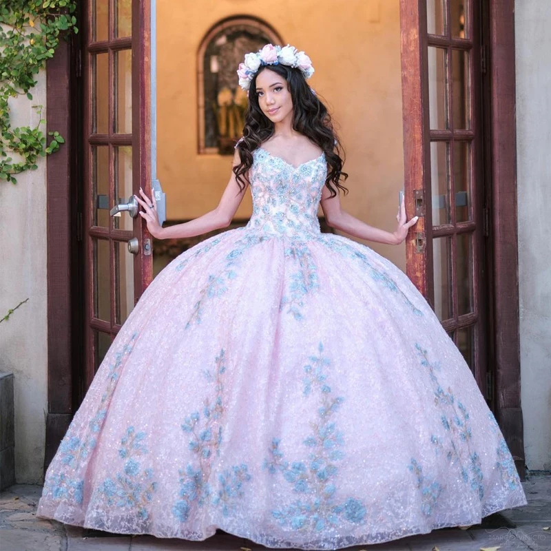 

Lavender Quinceanera Dress Sequins Lace Appliques Sequins Beading Prom Party Princess Ball Gown Sweet 16 Vestidos De 15 Años