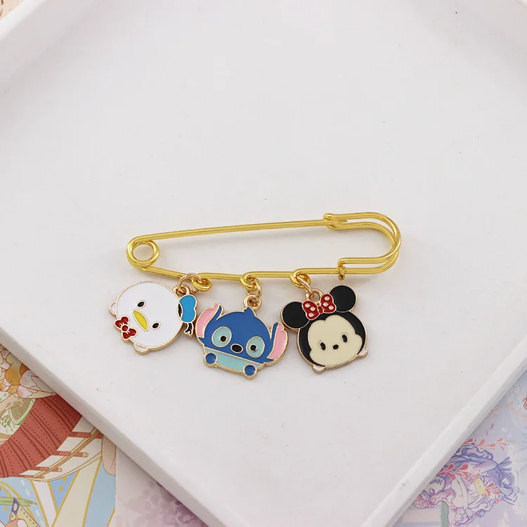 New Cute Oil Drop Stitch Brooch Disney Cartoon Figure Pooh Bear Mickey Mouse Pin Bag Clothes Accessories Children's Toy Prizes