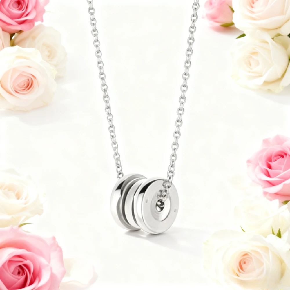 

2025 Trendy Jewelry High Quality Fashion Classic Pave Diamond Round Mini Necklace for Women Jewelry Gift