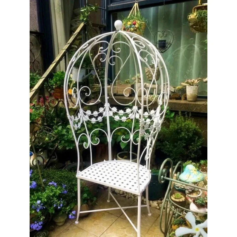 Vintage Lounge Chairs, Climbing Pergolas, Balcony Escape ChairsOutdoor Wrought Iron Chairs, Lazy Chairs, Park Chairs