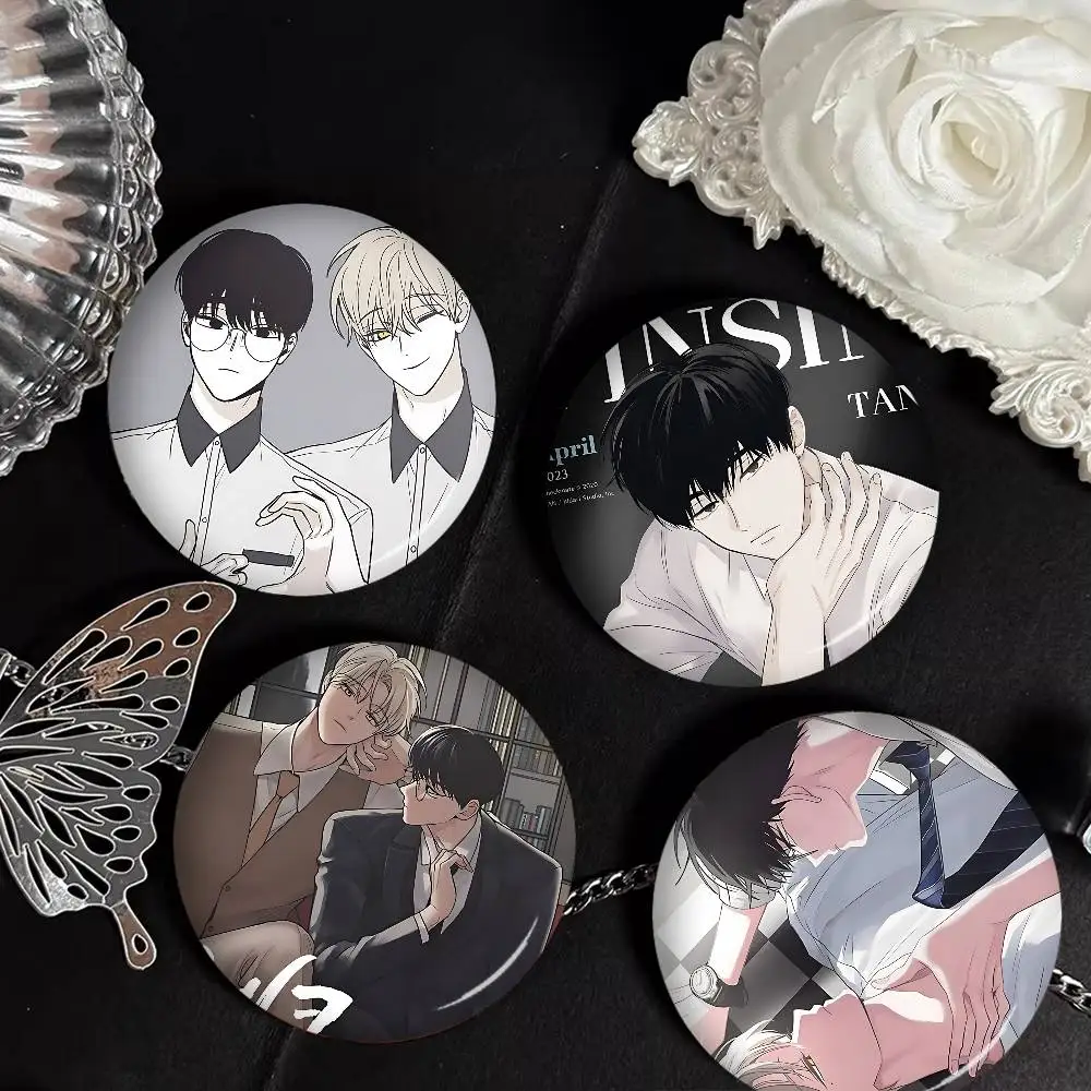 Check Mate bl Anime Soft Button Pin Round Metal Badge Lapel Pin Parts Gift Friends Kid Jewelry