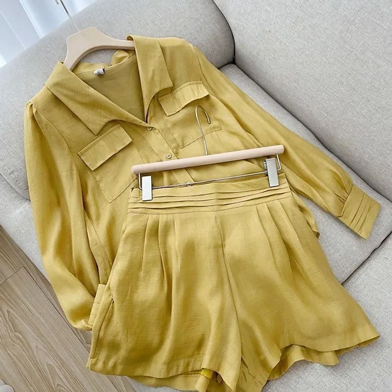 Lente Zomer Effen Kleur Korte Set Vrouwen Eenvoudige Casual Stijl Lange Mouw Shirts Shorts Tweedelige Sets Temperament Dame Kleding