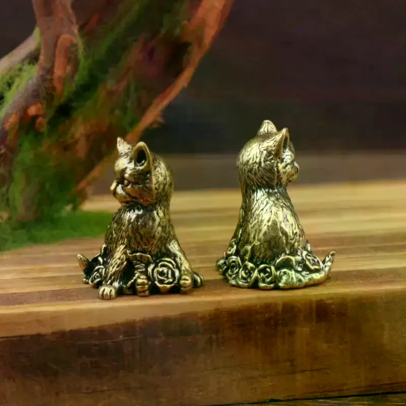 Cute Cat Pocket Holder Vintage Small Tea Pet Ornament Animal Pussycat Figurines Miniatures Desk Decorations Brass