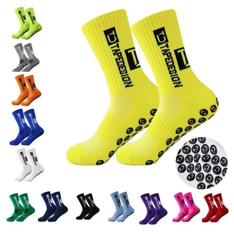 

3 Pairs Soccer Socks for Men Non-slip Sweat-absorbing Sports Stockings Moisture-managing and Durable Reduces Foot for Running