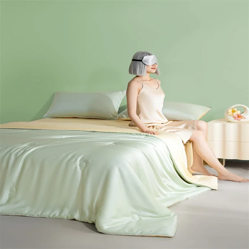 Brings Coolness Summer Quilt All Ages Washed Ice Silk Blanket Cool Silky Touch Duvet Mechanical Wash Cooling Sensation Comforter