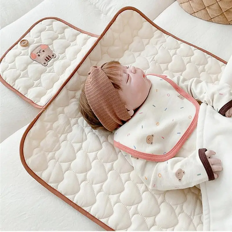 【BS】Foldable Baby  Changing Pad Waterproof Newborn Nappy Changing Mat Travel  Change Sheet Bedding Pads Breathable