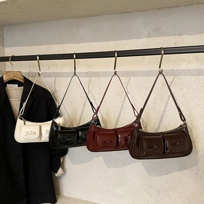 

Minimalist Stylish Designer Diaper Bag For Women Crossbody Bag Luxury Leather Tote Large Capacity Unique Letter Logo Classic